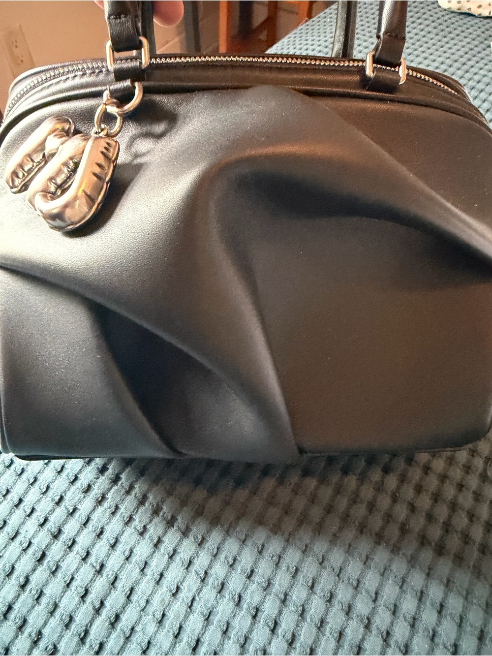 Black Small Marc Jacobs the wave bag